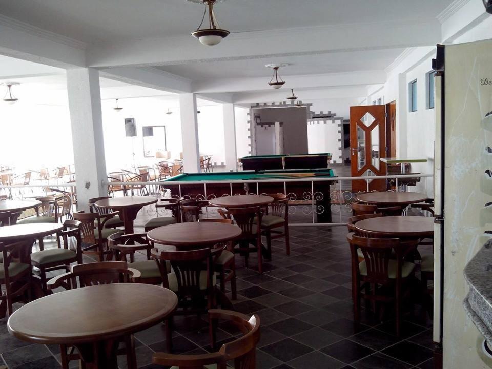 Vale Do Encantado Park Hotel Fazenda กัวราเรมา ภายนอก รูปภาพ